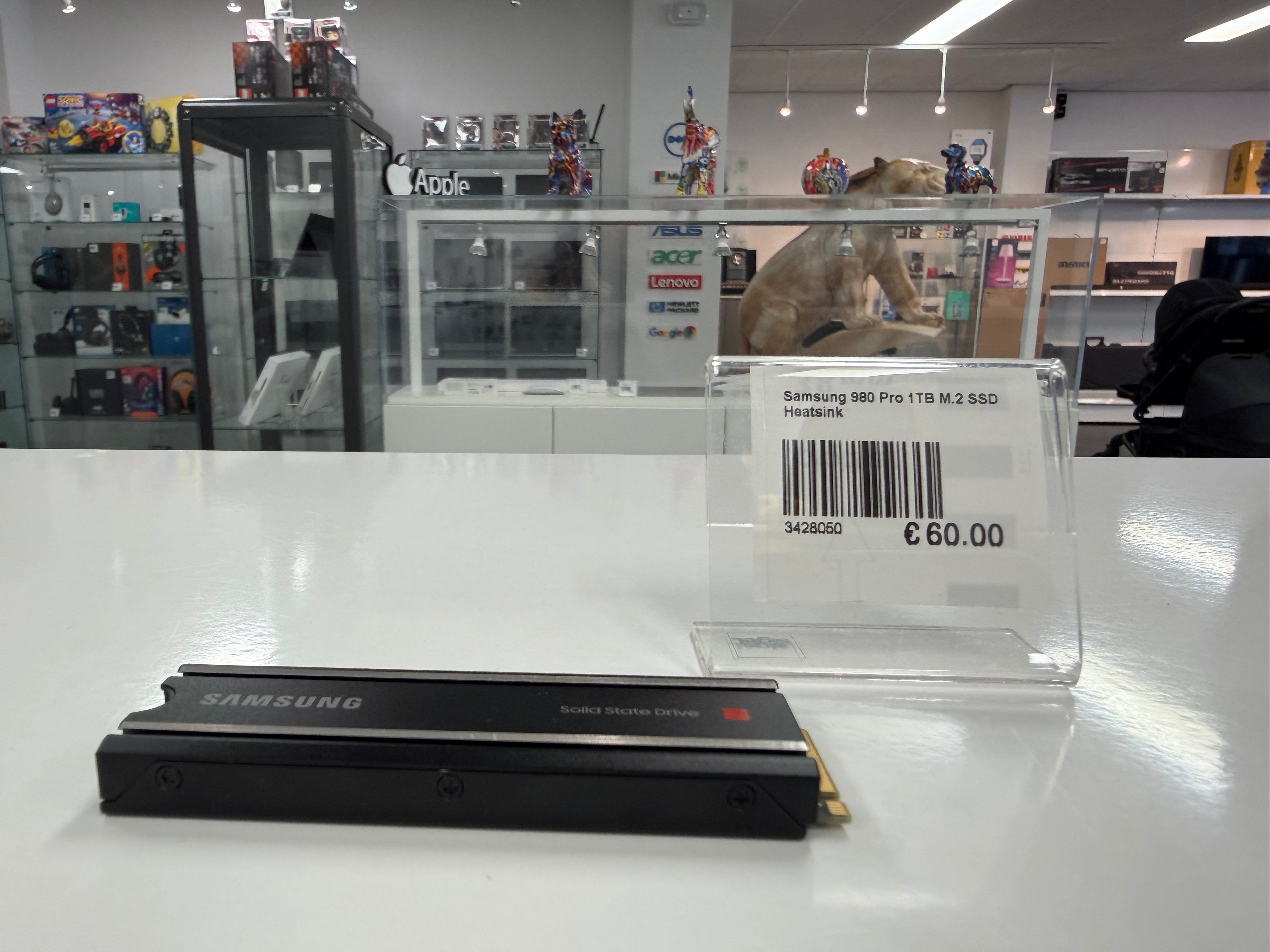 Samsung 980 pro 1TB SSD Heatsink